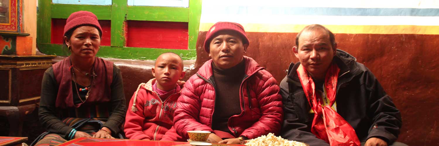 Sonam G. Sherpa with Lama Lhakpa from Garphu monastery !